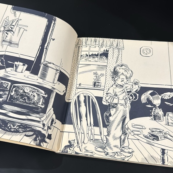 Blueberries for Sal by Robert McCloskey - Vintage Softcover Children’s Book - Picture 3 of 11